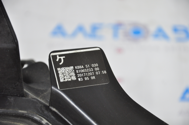 Фара передняя правая Mazda CX-5 17-21 в сборе, LED