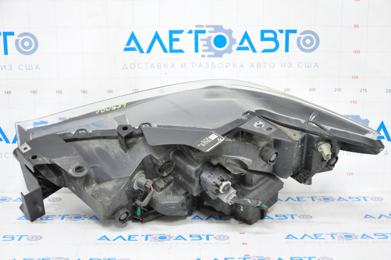Фара передняя правая Mazda CX-5 17-21 в сборе, LED