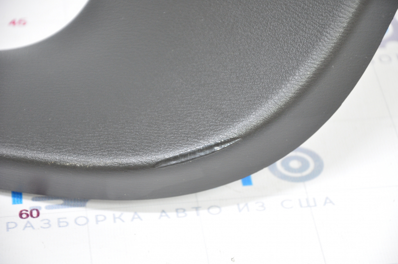 Обшивка двери багажника левая Mazda CX-5 17-25 черная, затерта
