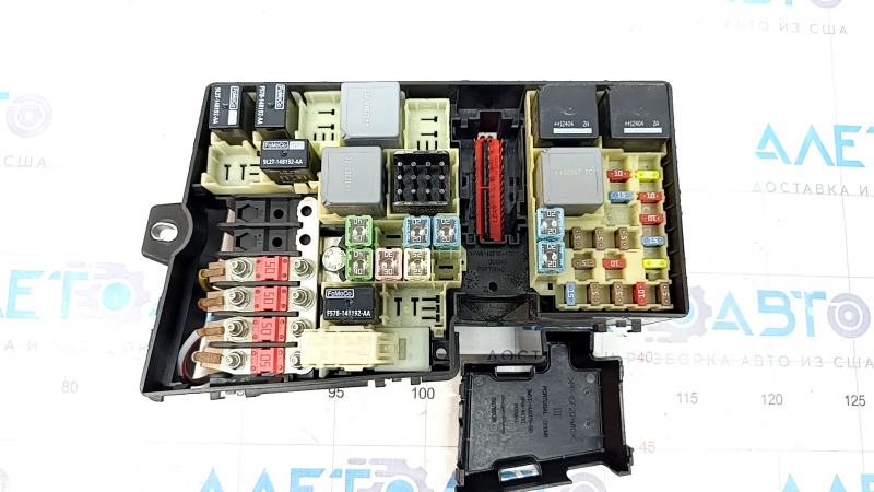 Блок предохранителей подкапотный Ford C-max MK2 13-18