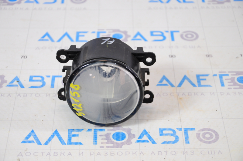 Противотуманная фара птф левая Ford Fusion mk5 13-16 контакт с водой