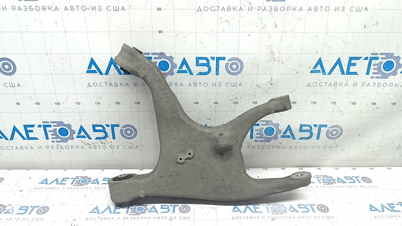 Рычаг нижний задний правый Audi A6 C7 12-18 AWD