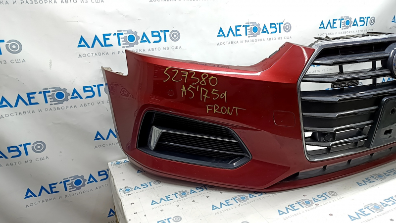 Бампер передний в сборе Audi A5 F5 18-19 под парктроники premium, prestige, с решеткой радиатора, красный, царапины, песок на хроме, слом креп
