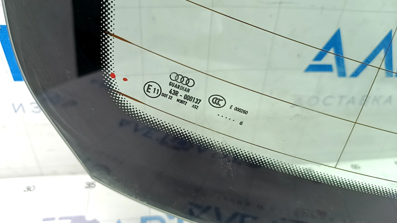 Стекло заднее Audi A4 B9 17-19 подогрев
