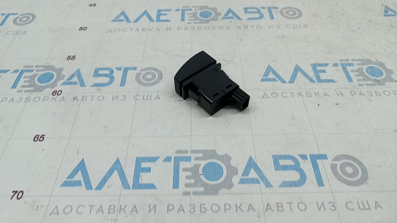 Кнопка аварийной сигнализации Mazda 6 14-17