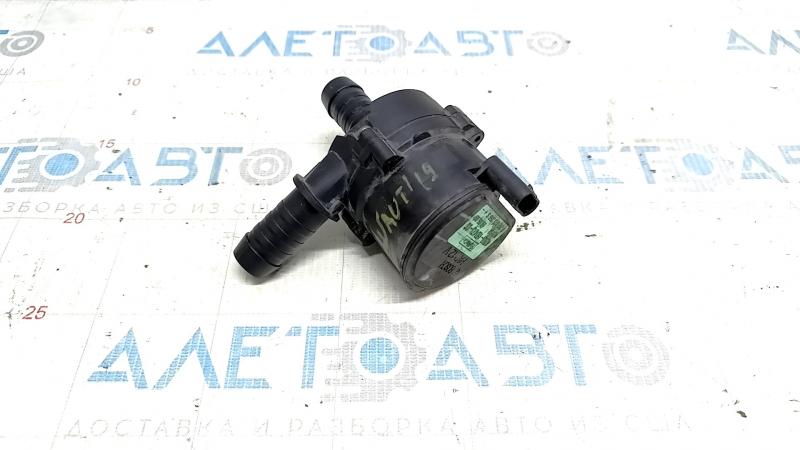 Моторчик системы охлаждения Lincoln Nautilus 19-23 2.7T