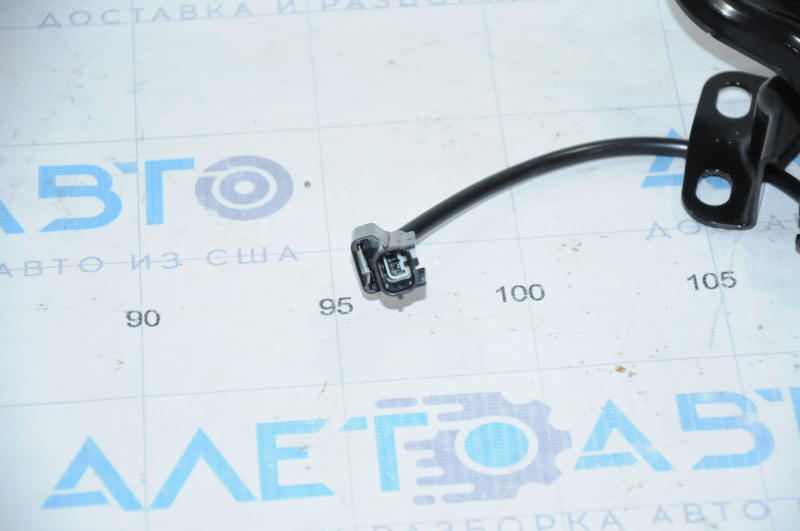 Замок капота Honda Accord 13-17
