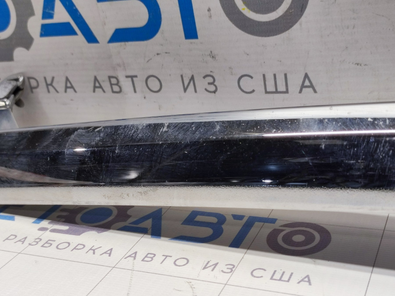 Молдинг капота Subaru Forester 14-16 SJ дорест, хром, сломаны крепления, песок