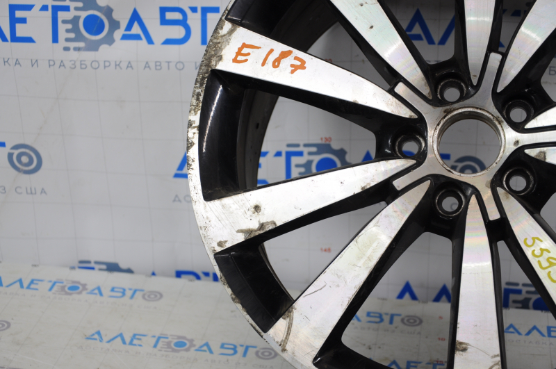 Диск колесный R19 VW Beetle 12-16 бордюрка