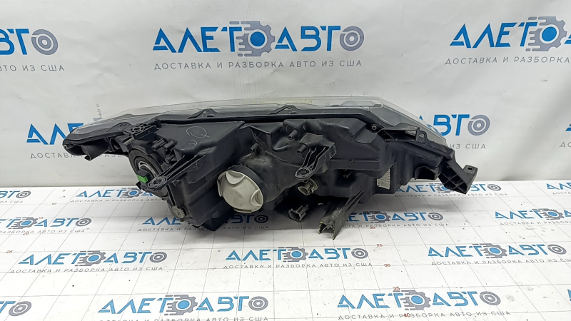 Far stanga fata Nissan Rogue 17 - halogen gol, nisip, suport rupt