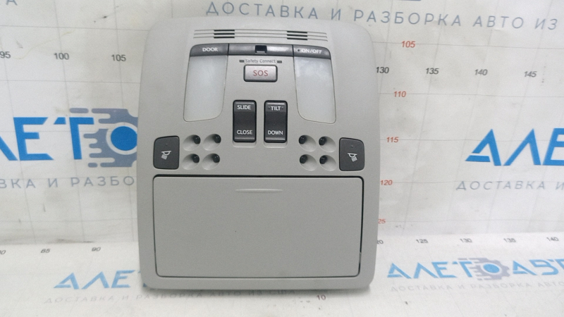 Плафон освещения передний Lexus IS250 IS300 IS350 06-13 серый, под люк, с кнопкой SOS, царапины