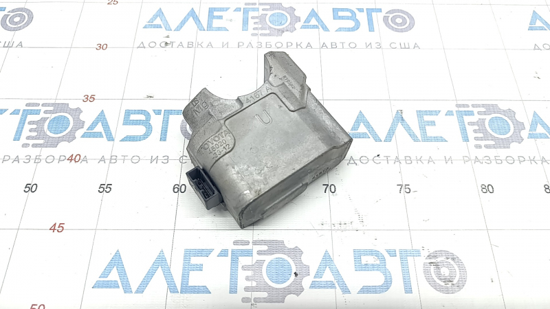 Блокировка рулевой колонки Toyota Camry v70 18-24