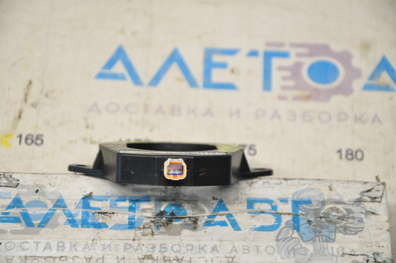 KEYLESS ENTRY ANTENNA Tesla Model S 12- петля, треснут корпус