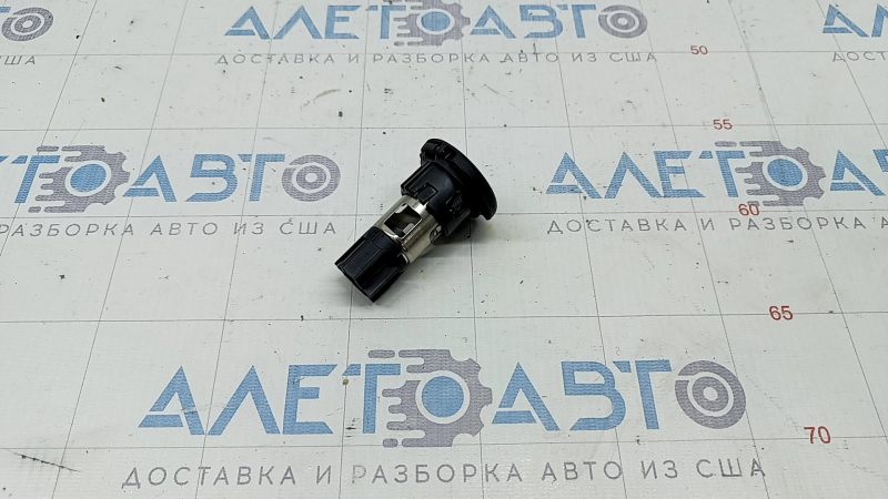 Прикуриватель центральной консоли Chevrolet Volt 11-15