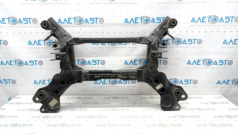 Подрамник задний Ford Edge 15-21 FWD порван сайлент