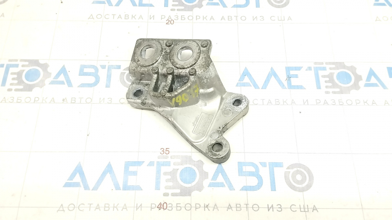 Кронштейн катализатора Volvo V90 17-21 T5, T6