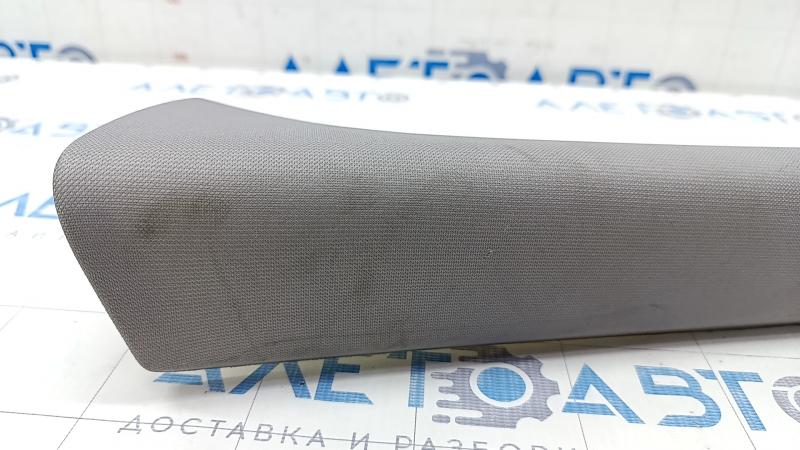 Накладка передней стойки верхняя левая Alfa Romeo Stelvio 18-21 серая, тычка, под химчистку