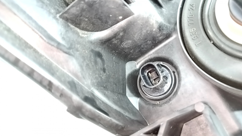 Фара передняя левая голая Toyota Camry v55 15-17 usa LE\XLE галоген, под полировку