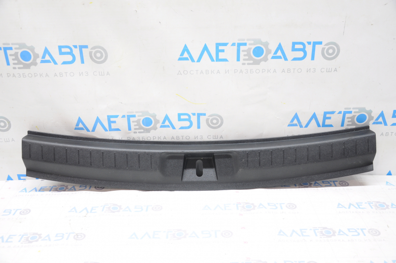 Накладка проема багажника Dodge Journey 11-20 царапины