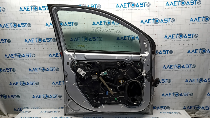 Ansamblu ușă față stânga Dodge Journey 11- argintiu PS2, fără cheie