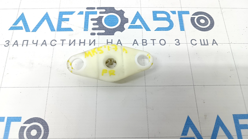 Крепление фары нижнее правое Ford Fusion mk5 13-20 трещины