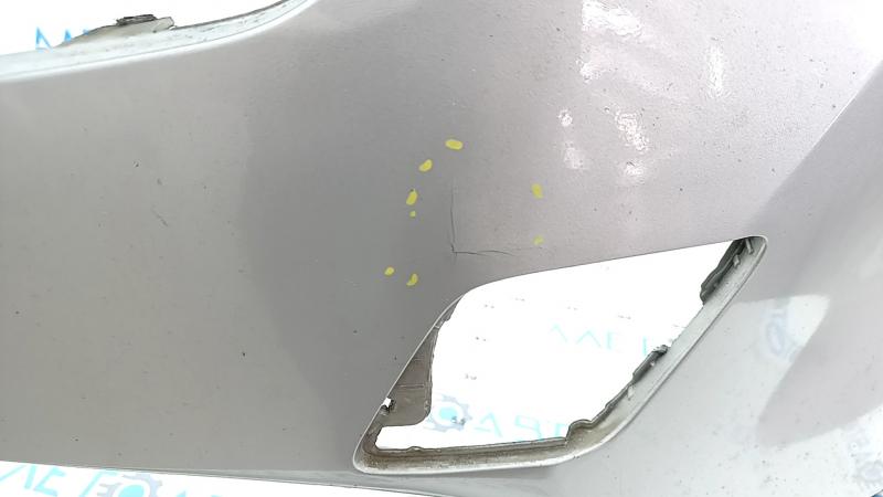 Бампер передний голый Toyota Prius 50 16-18 серебро, CAPA, царапины