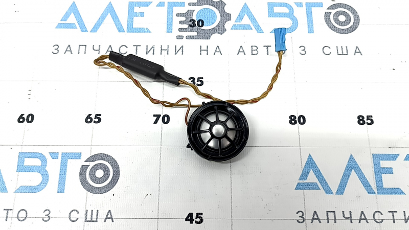 Пищалка в торпеде BMW 3 G20 19-26 Harman Kardon