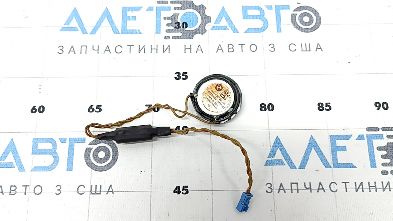 Пищалка в торпеде BMW 3 G20 19-26 Harman Kardon