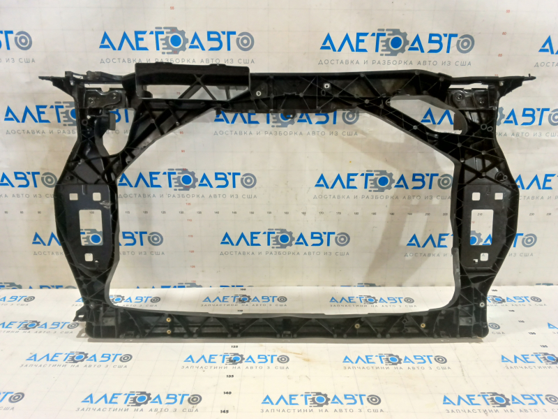 Televizor radiator Audi Q3 8U 15-18 nou neoriginal