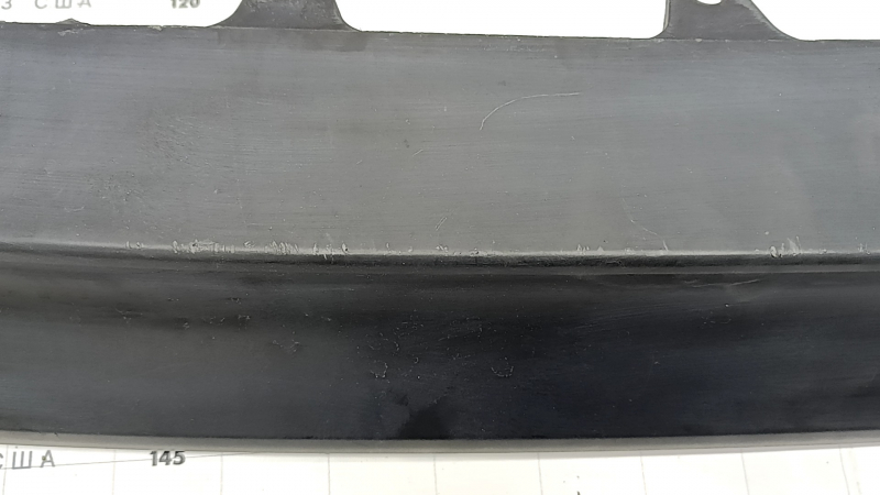Губа заднего бампера Toyota Camry v70 18-24 LE\XLE царапина