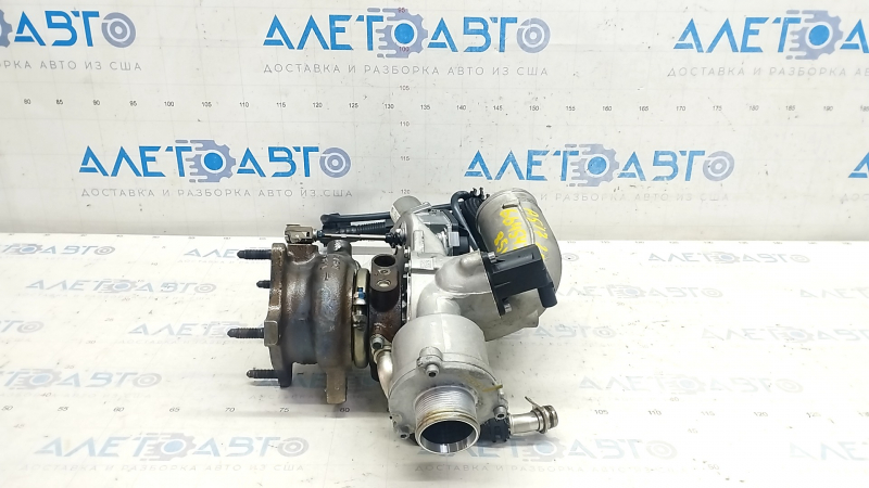 Турбина Audi A5 F5 18-25 2.0T 85к с трубками