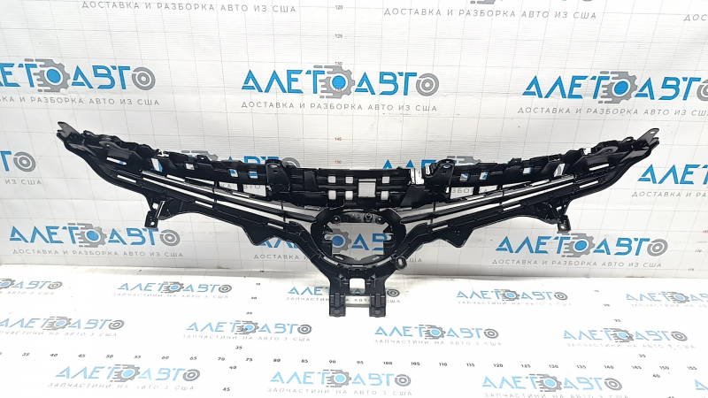 Решетка радиатора grill Toyota Camry v70 18-20 SE\XSE