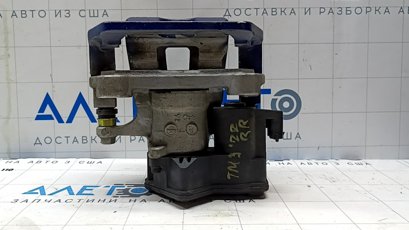 Etrier dreapta spate Tesla Model 3 18- albastru
