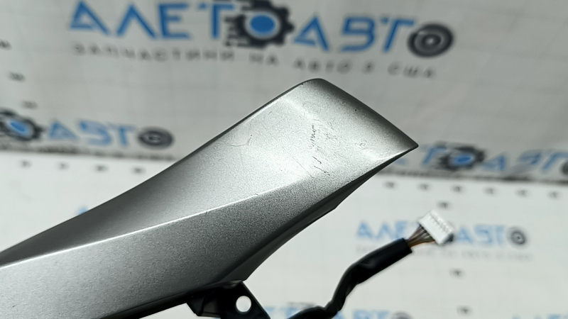 Кнопки управления на руле правые Toyota Prius 30 12-14 тип 2, царапины