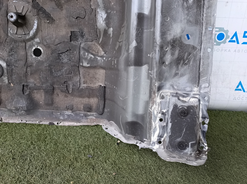 Tava portbagaj Lexus ES300h ES350 13-18 pe caroserie