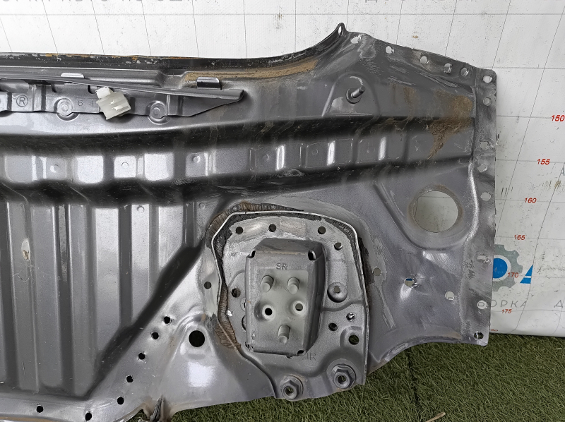 Задняя панель Lexus ES300h ES350 13-18 графит, высверлена