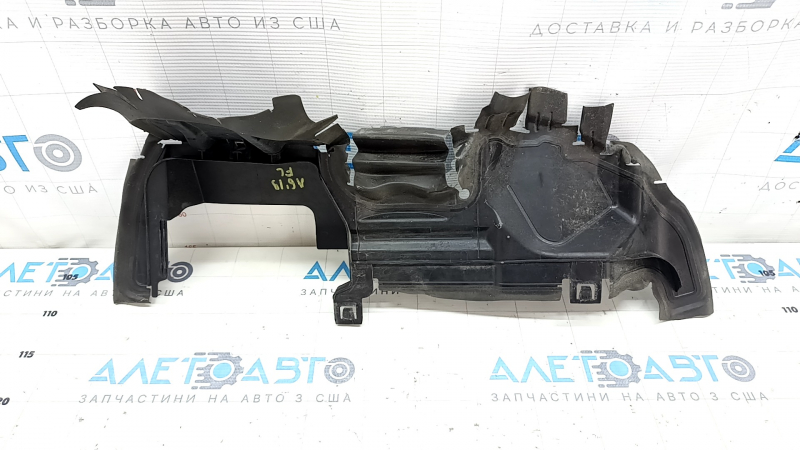 Дефлектор радиатора левый Audi A6 C8 19-25 2.0T