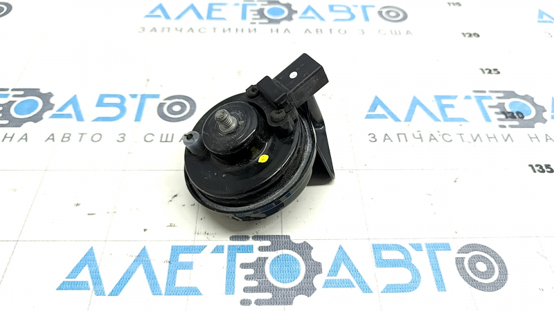Сигнал high Audi A6 C8 19-25