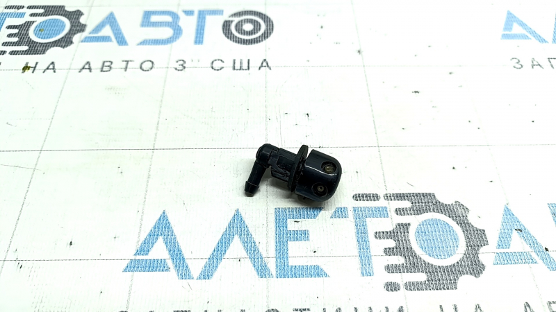 Форсунка омывателя стекла задняя Lexus RX300 RX330 RX350 RX400h 04-09