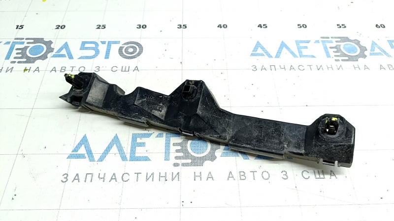 Крепление переднего бампера левое Lexus RX300 RX330 RX350 RX400h 04-09 надломы креплений