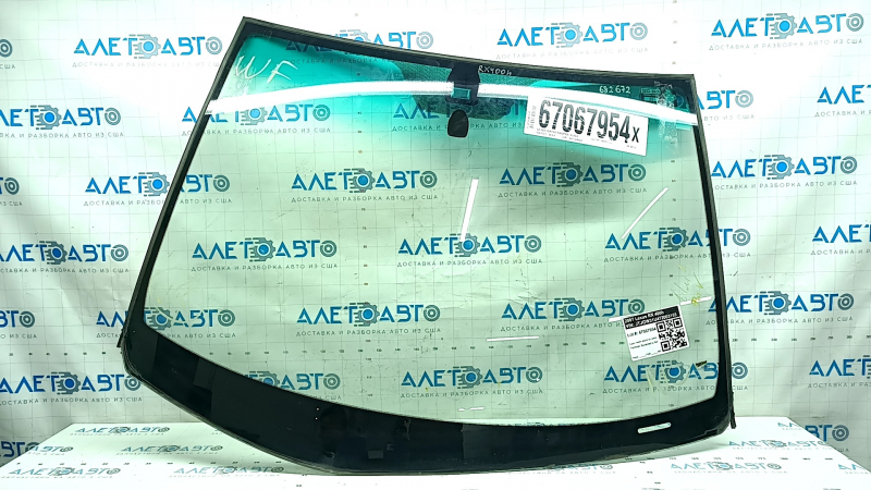 Лобовое стекло Lexus RX300 RX330 RX350 RX400h 04-08 под датчик дождя, песок