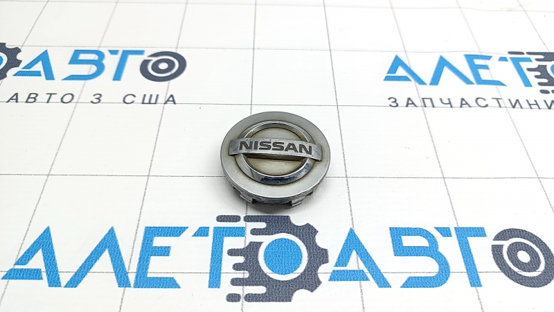 Центральный колпачок на диск R18 Nissan Murano z52 15-18 хром 54/50мм