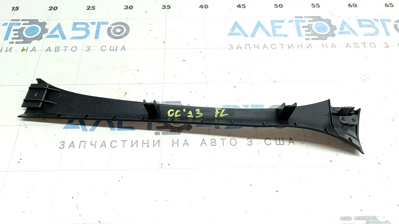 Накладка передней стойки средняя левая VW CC 08-17 черная