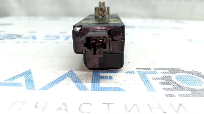 Моторчик подушки спинки пассажирского сиденья Lexus RX300 RX330 RX350 RX400h 04-09 без механизма