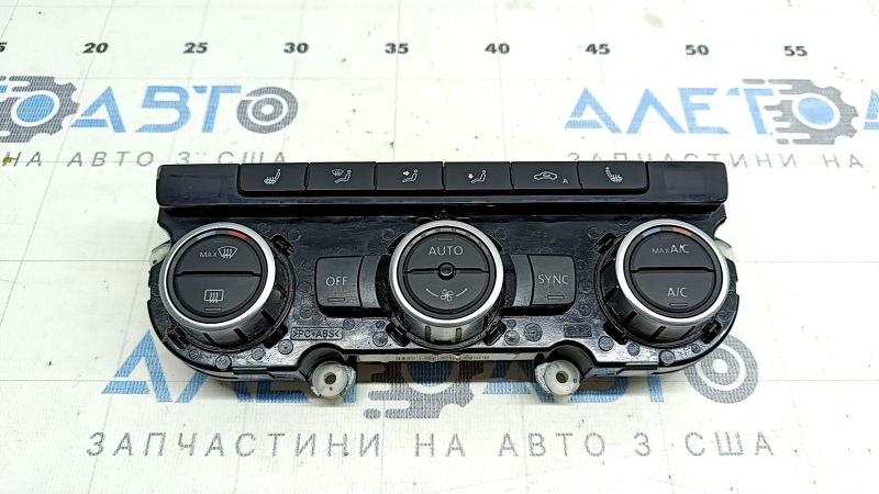 Управление климат-контролем VW CC 08-17