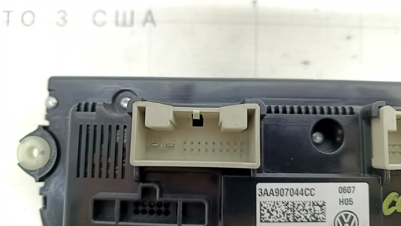 Управление климат-контролем VW CC 08-17