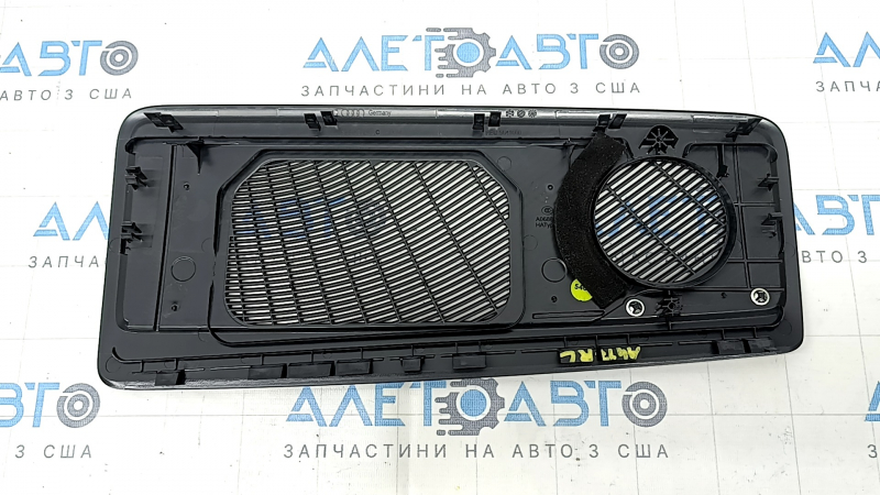 Сетка динамика задней полки левая Audi A4 B9 17-20 черная, Bang and Olufsen