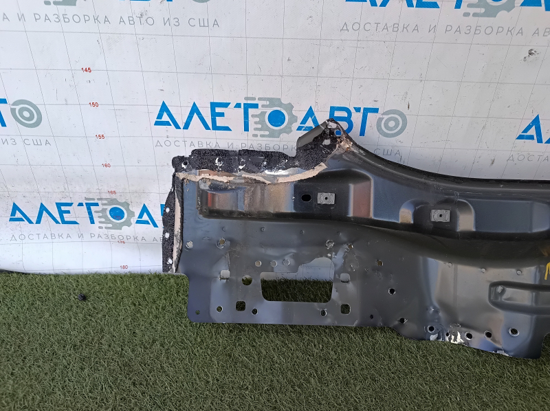 Задняя панель Ford Fusion mk5 13-20 высверлена, черная