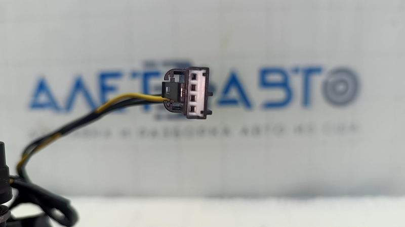 Фонарь внутренний крышка багажника левый Ford Fusion mk5 19-20 галоген+LED с хромом level 3, царапины