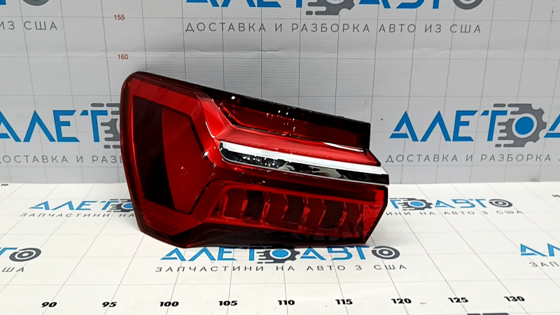 Фонарь внешний крыло левый Audi A6 C8 19-24